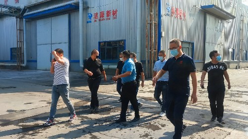 商都地產領導蒞臨新潔源鄭州廠區考察指導